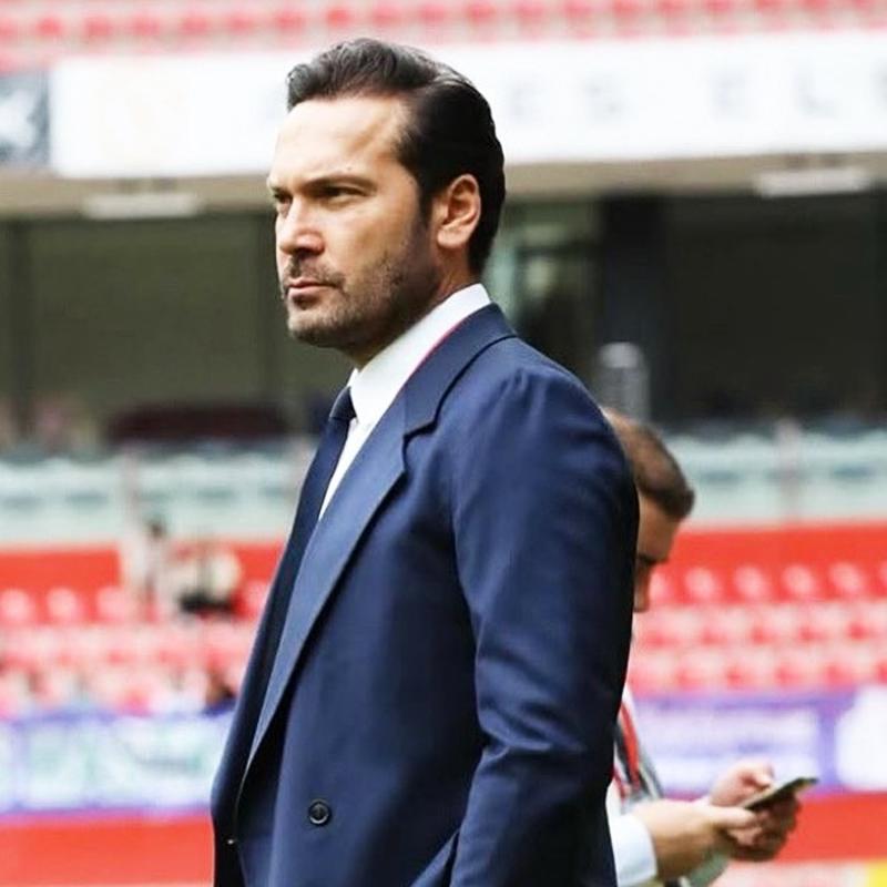 Kayserispor'da Muhammed T�rkmen g�revi b�rakt�