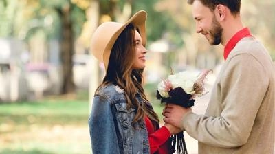 2026 Sevgililer G�n� ne zaman, hangi g�n? Sevgililer G�n� hediyesi ne al�n�r?