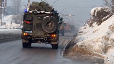 Hakkari'de zehir tacirlerine darbe: 348 kilo uyu�turucu ele ge�irildi