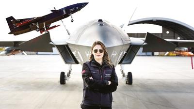 KIZILELMA'n�n kad�n lideri