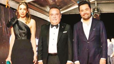 Yolsuzlu�u meslek edinmi�... Antalya'daki vurguna 702 sayfal�k iddianame