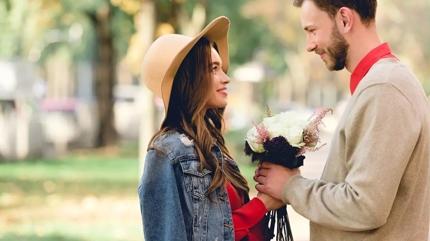 2026 Sevgililer G�n� ne zaman, hangi g�n? Sevgililer G�n� hediyesi ne al�n�r?