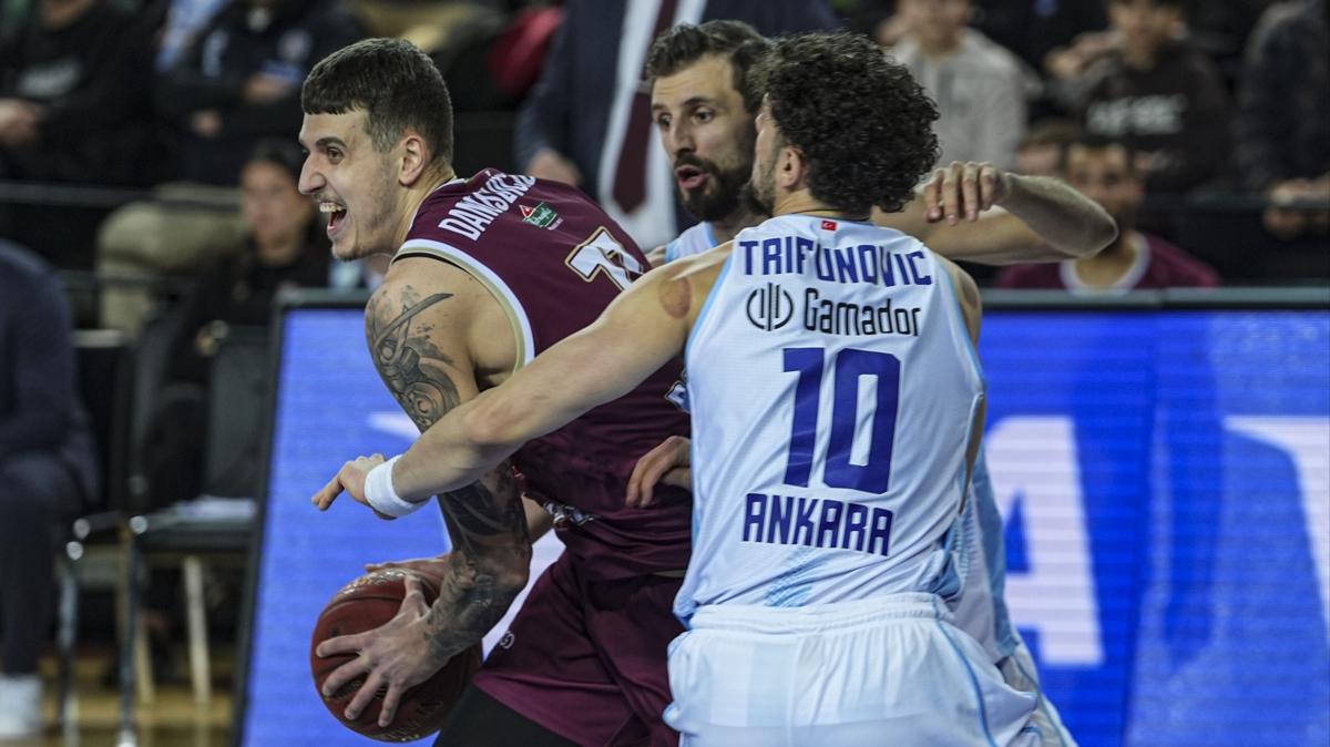 T�rk Telekom Avrupa Kupas� Lietkabelis ma�� foto�raflar� resimleri