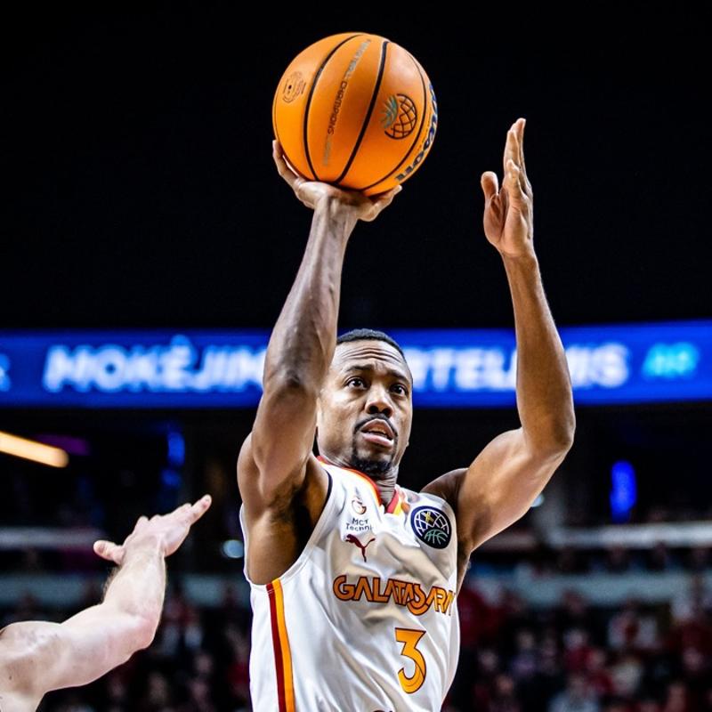 Galatasaray, Rytas Vilnius'u uzatmada devirdi