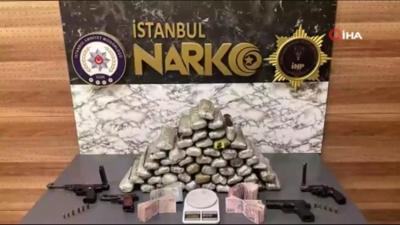 �stanbul'un 14 il�esinde narkotik operasyonu: Tonlarca zehir ele ge�irildi