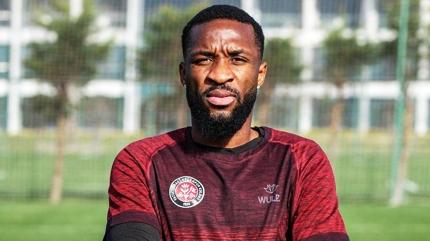 Fatih Karag�mr�k, Shavy Babicka'y� renklerine ba�lad�