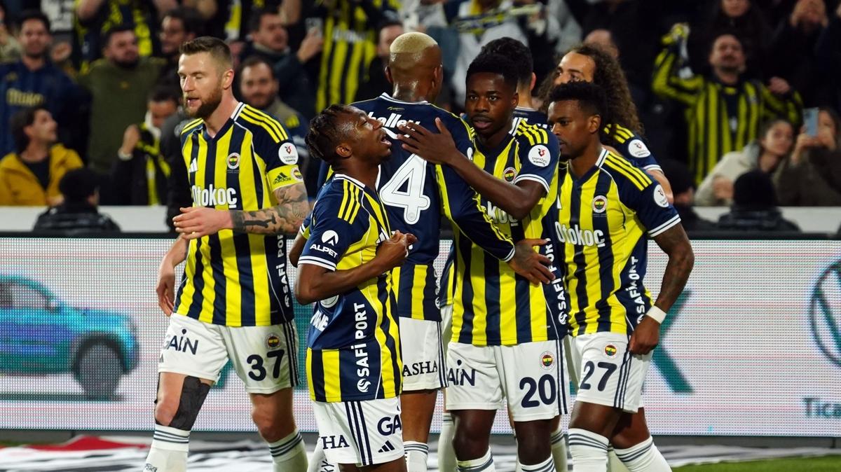 Fenerbah�e Avrupa Ligi FCSB foto�raflar� resimleri