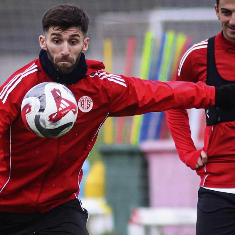 Antalyaspor, Trabzonspor kar��la�mas� haz�rl�klar�n� noktalad�
