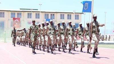 Dost �lkenin ordusunda bayrak de�i�imi: T�rkiye mezunu komutan Genelkurmay Ba�kan� oldu