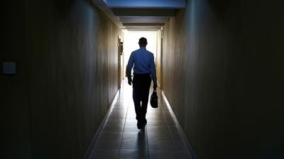 ��sizlik 32 ayd�r tek hanede 