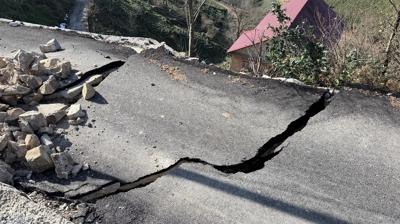 Rize'de korkutan anlar! 5 ev tedbiren bo�alt�ld�