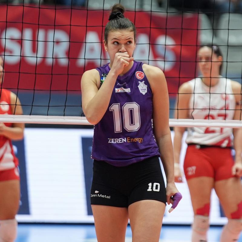 Zeren Spor'dan K�bra Akman'�n sa�l�k durumu hakk�nda a��klama