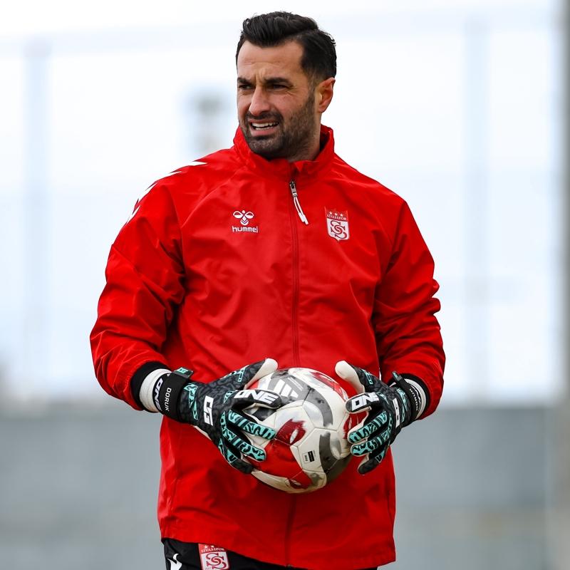 Sivasspor'da Pendikspor mesaisi devam ediyor