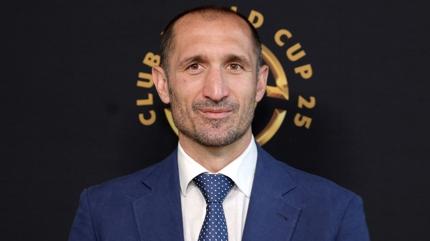Chiellini'den Galatasaray mesaj�! �Hem Osimhen'i hem de 2013'� d���nd�m�