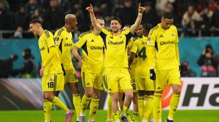 Fenerbah�e, Avrupa'da g�z kama�t�r�yor