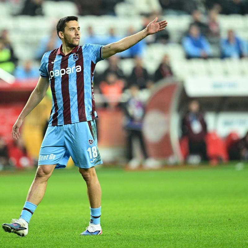 Umut Nayir: Transfer s�reci �ok h�zl� geli�ti