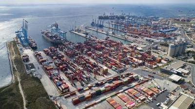Limanlarda Cumhuriyet tarihinin rekoru! Bir önceki yıla göre yüzde 4 arttı