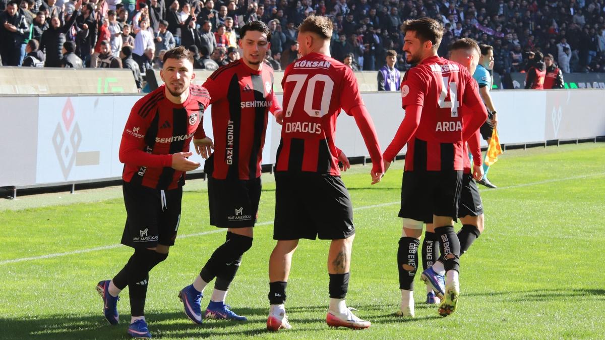 gaziantep fk s�per lig gen�lerbirli�i foto�raflar� resimleri