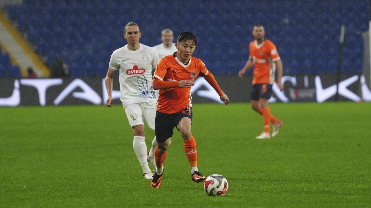 ba�ak�ehir rizespor s�per lig foto�raflar� resimleri