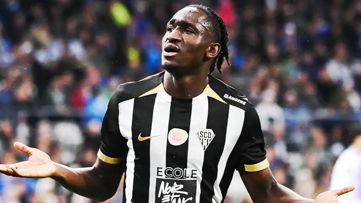 sidiki cherif fenerbah�e transfer foto�raflar� resimleri