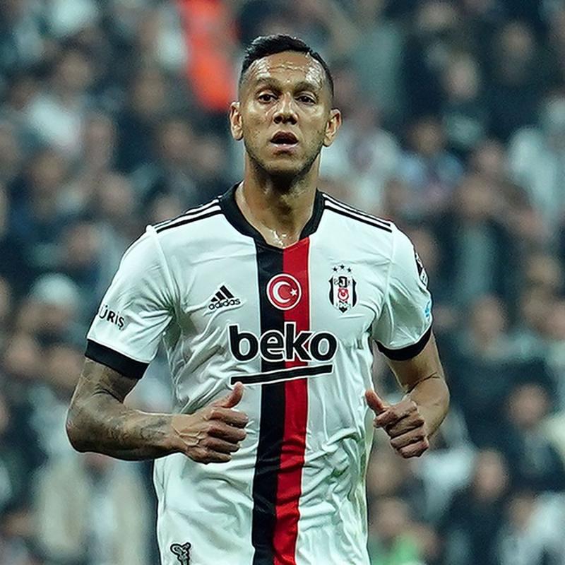 Josef de Souza'dan dikkat �eken payla��m! O oyuncuyu Be�ikta�'a �nerdi