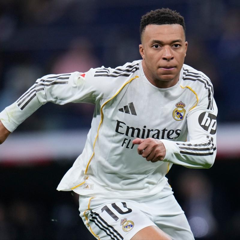 Real Madrid, son dakikada galibiyeti kapt�