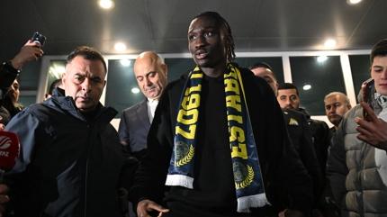 Gol b�lgesinin Cherif'i