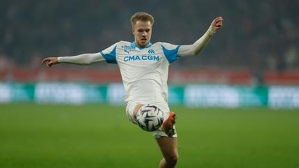 Vermeeren Aslan'a yak�n