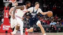Houston Rockets, Dallas Mavericks'i yendi