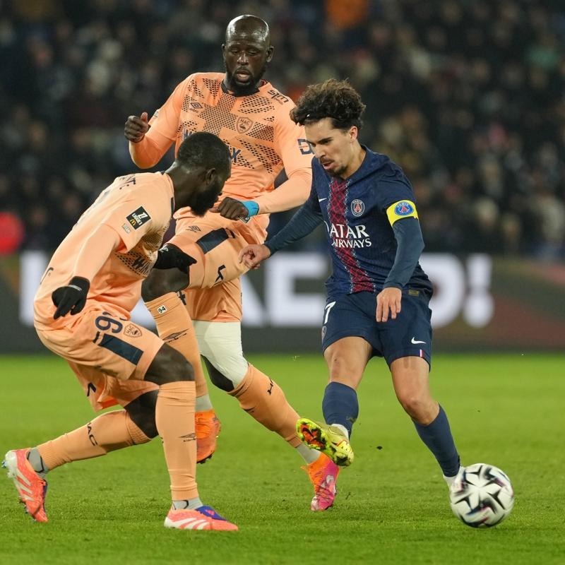 Kartal'�n hedefi Sangatne