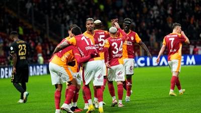 4 d�rtl�k Aslan