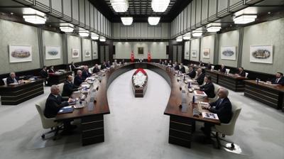 Kabine yo�un g�ndemle toplan�yor: Masada �ran-ABD gerilimi var