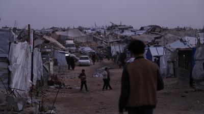 Katil �srail'den m�lteci kamp�na sald�r�! 3 Filistinli hayat�n� kaybetti