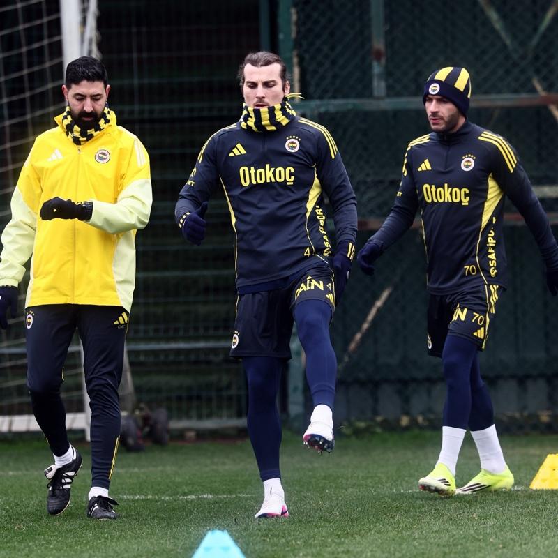 Fenerbah�e'de kupa mesaisi ba�lad�