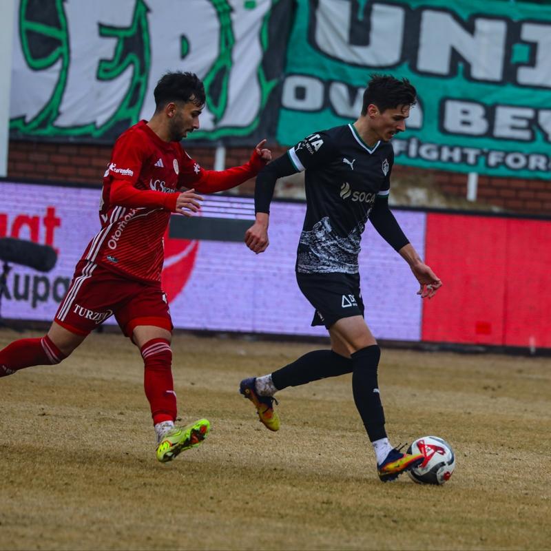 I�d�r FK'dan kupada tarihi galibiyet! Antalyaspor kalesine yar�m d�zine gol