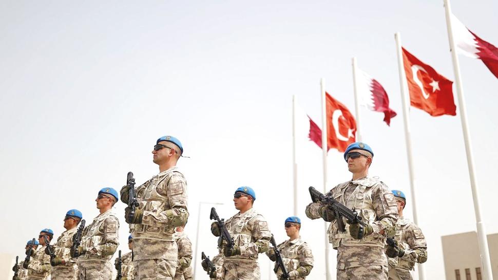 Katar'daki darbeyi T�rk �ss� engelledi