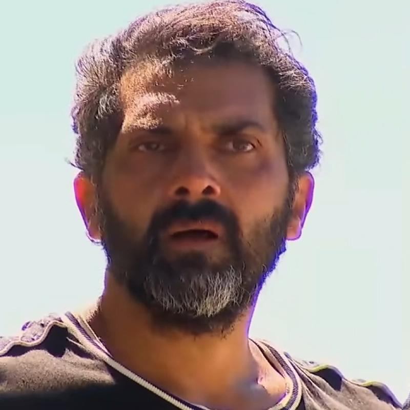 �d�l� duyunca a�lamaya ba�lad�! Anlatt�klar� y�rekleri da�lad�