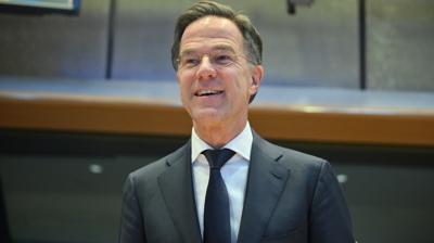 Rutte, Ukrayna'ya verilecek g�venlik garantilerini a��klad�