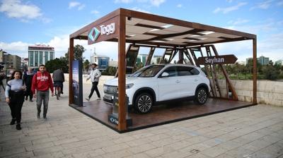 Togg'un yeni rengi ilham al�nan topraklarda g�r�c�ye ��kt�