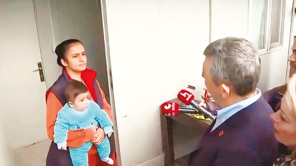 Depremzede �zel'i de trollemi�