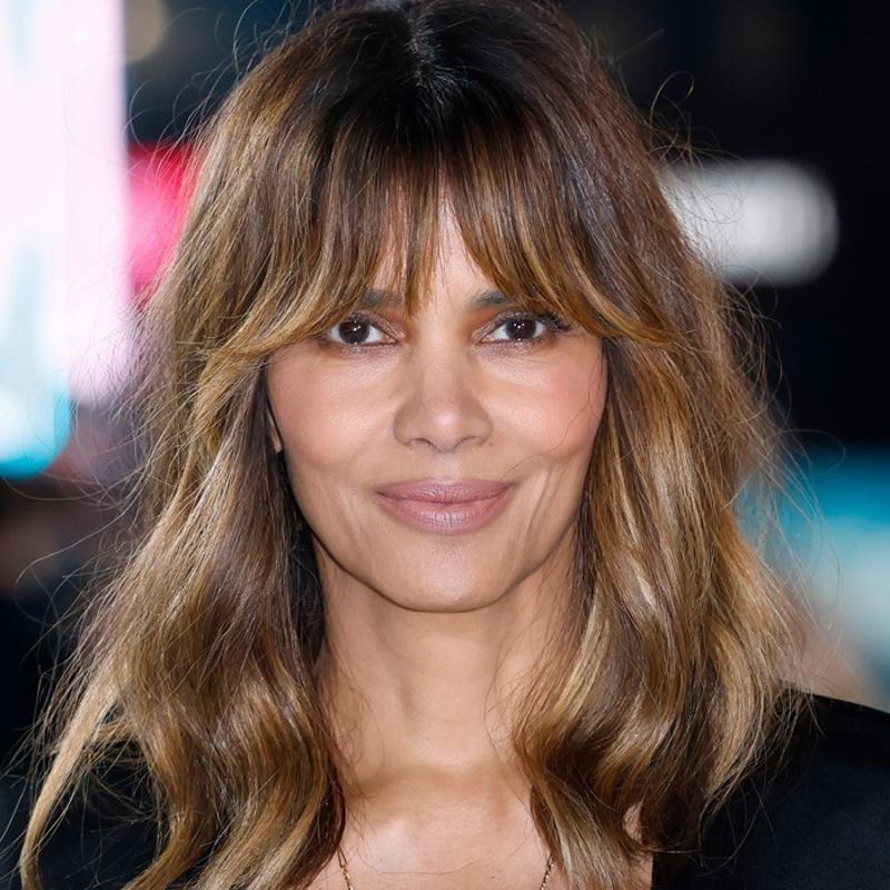 Hollywood isyan�! �Silinip gitmeme izin vermeyece�im'