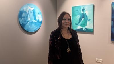 Sanat�� Yonca Sara�o�lu, anlat�lmam�� hik�yelerden ilham ald��� eserlerini �Untold Tales' sergisinde bir araya getirdi