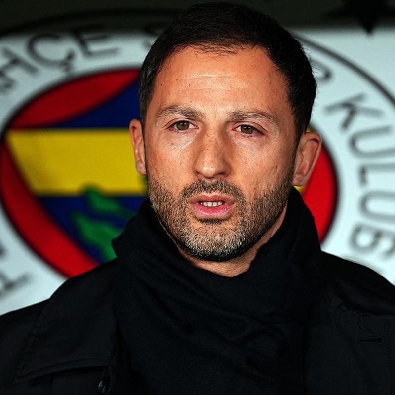 Domenico Tedesco a��klad�! 'Onlar� UEFA listesine ekleyemeyece�iz'