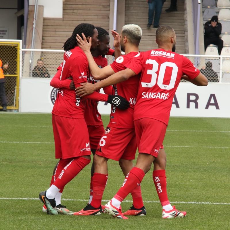 Gaziantep FK, Ankara Ke�i�reng�c�'n� farkl� yendi