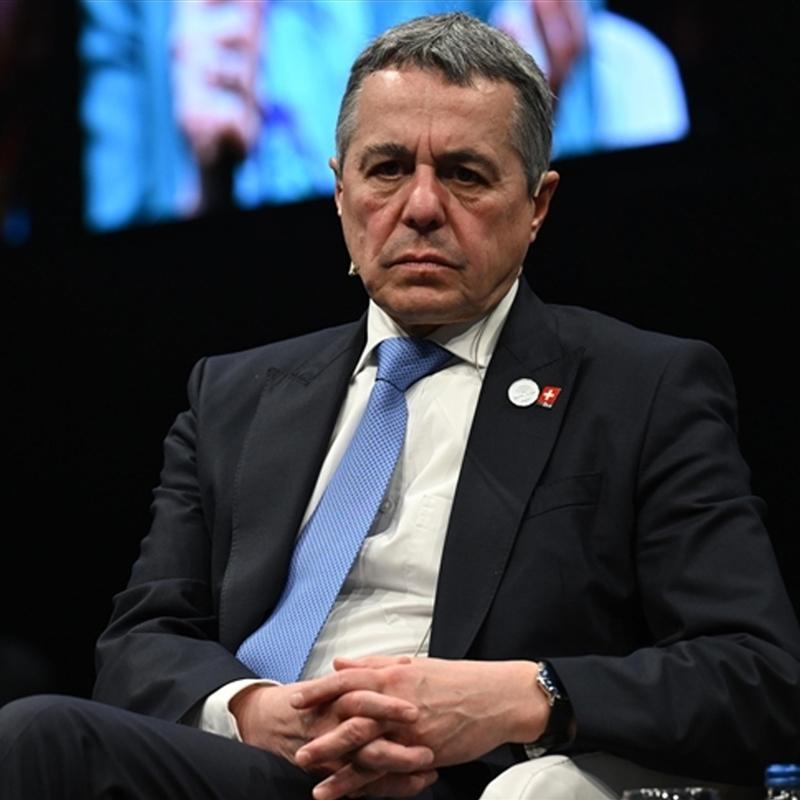 �svi�reli Bakan'a soyk�r�ma destek su�lamas�... UCM'ye �ikayet edildi