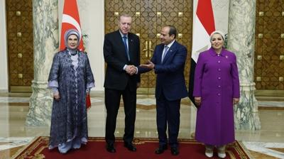 Gazze i�in el ele verece�iz