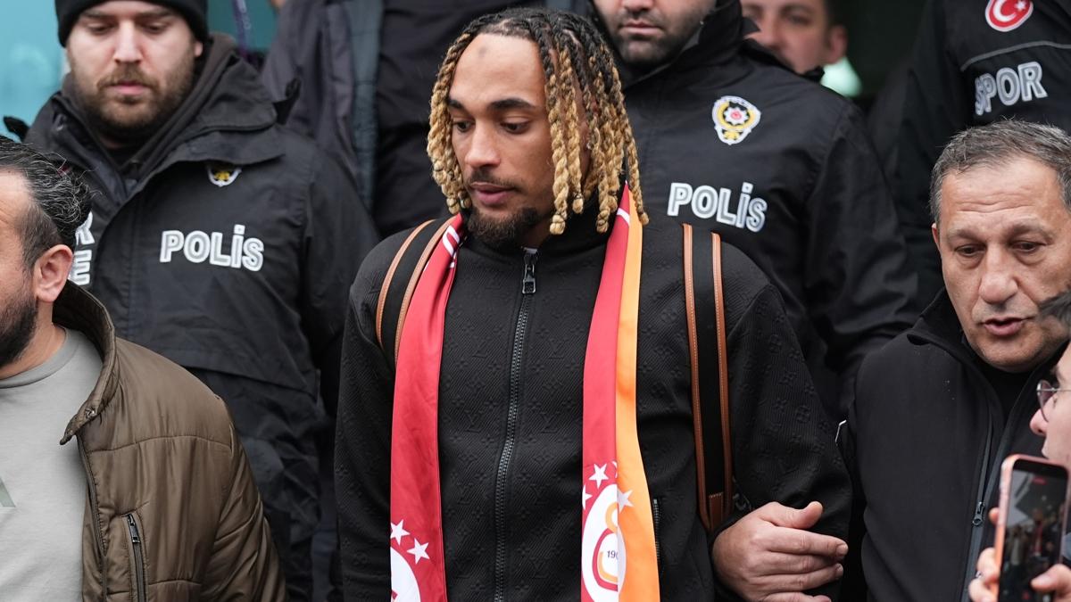 sacha boey galatasaray transfer foto�raflar� resimleri