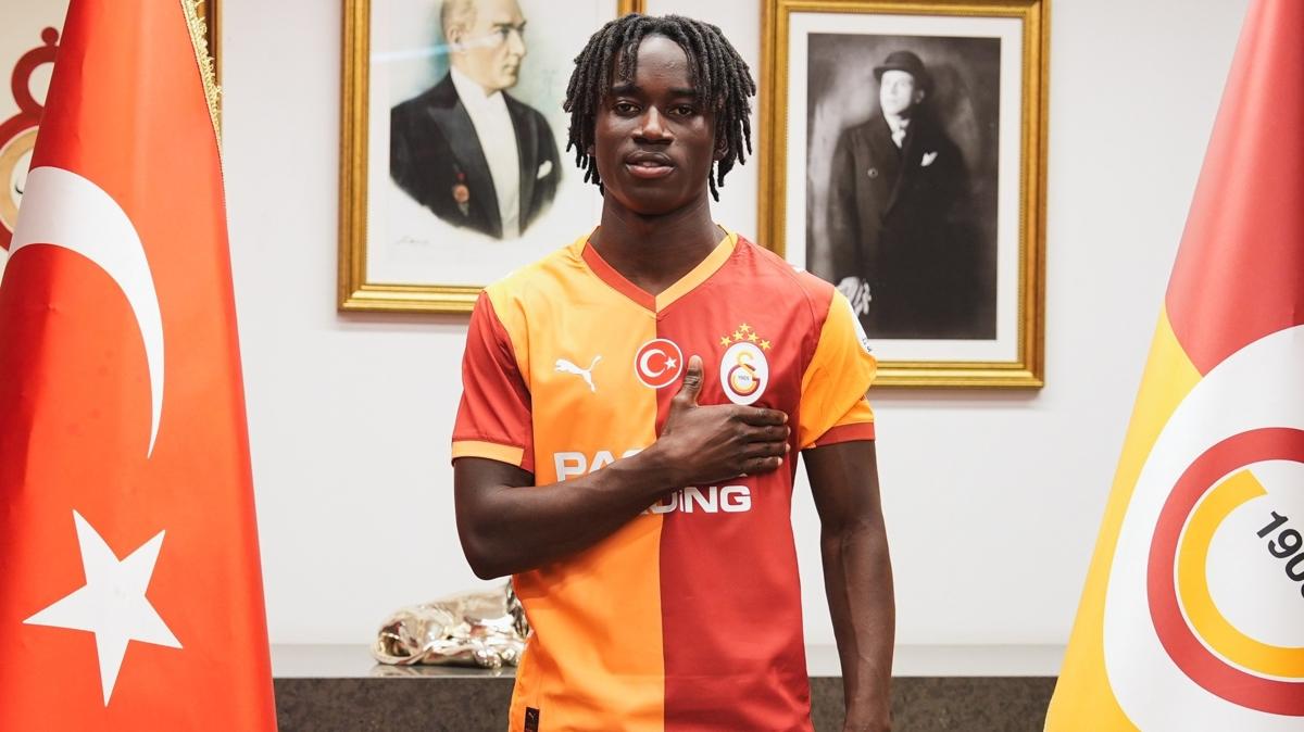 Renato Nhaga galatasaray transfer foto�raflar� resimleri