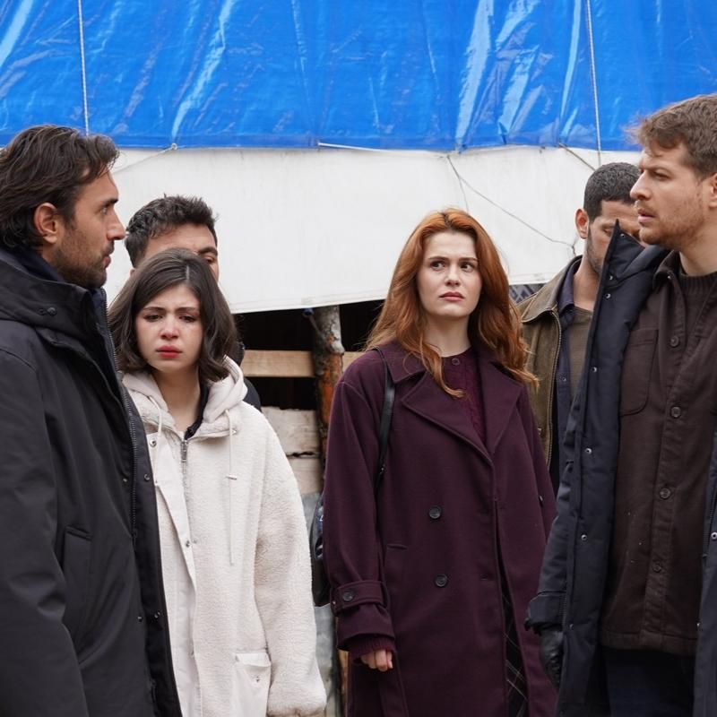 Ta�acak Bu Deniz'de yer yerinden oynayacak! Ko�ariler ve F�rt�nalar'da...