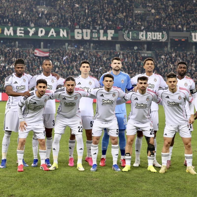 Yasin �zcan Be�ikta�'ta ilk ma��na ��kt�